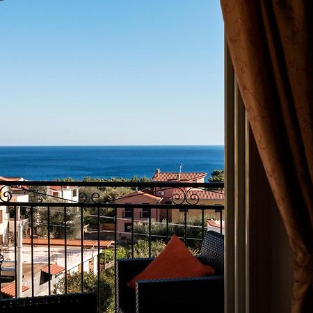 Royal Suite Apartment Cala Gonone Exterior photo