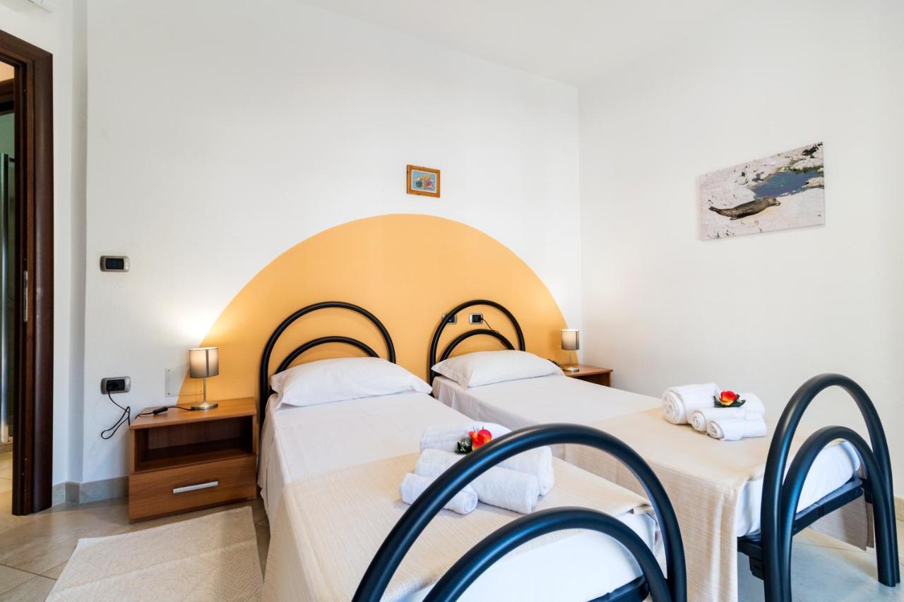 Royal Suite Apartment Cala Gonone Exterior photo
